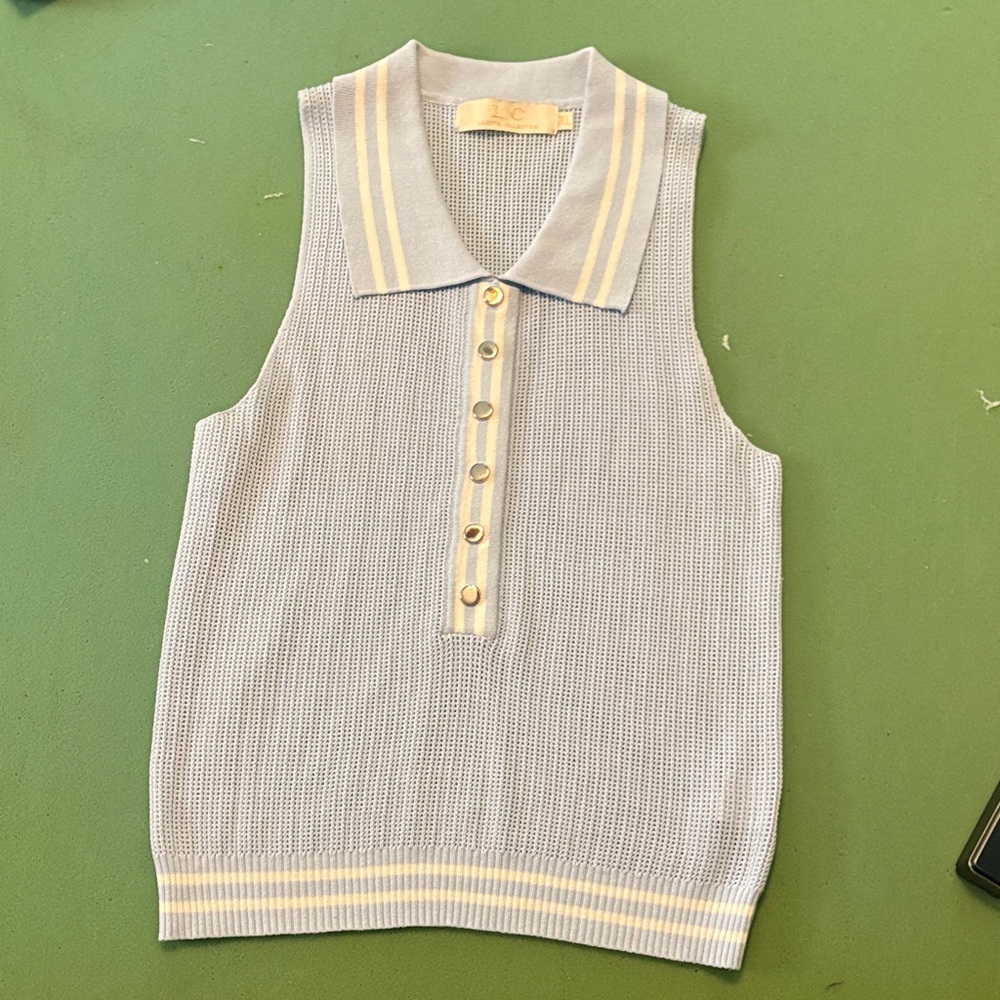 Sleeveless Knit Top with Striped Collar